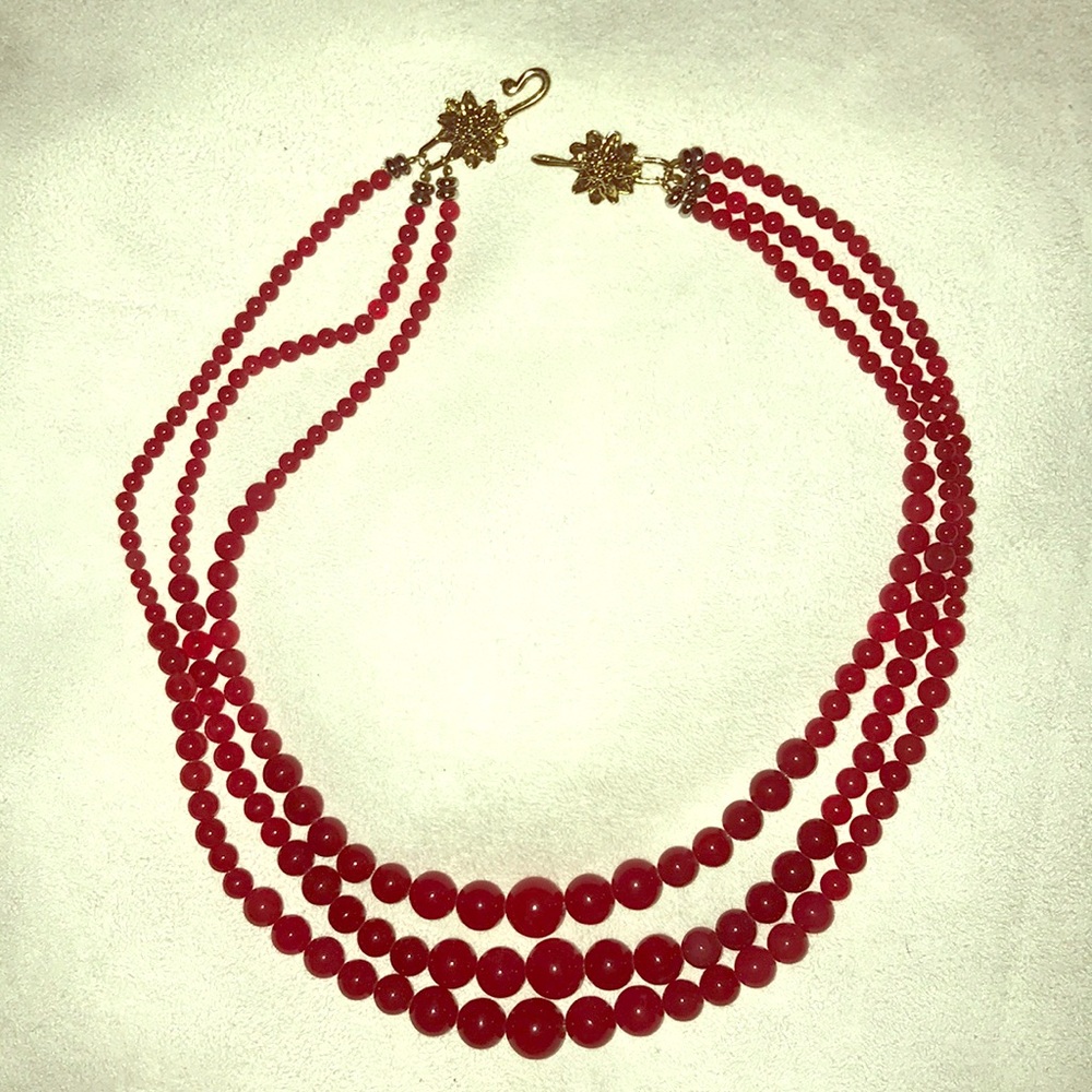 Vintage Semi-precious statement necklace. Red Jade